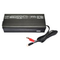 储能电池组充电器12.8V 10A磷酸铁锂电池组充电