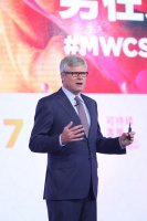 通向5G之路上的创新--Qualcomm首席执行官史蒂夫·莫伦科夫 在2017 MWC∙上海主题演讲